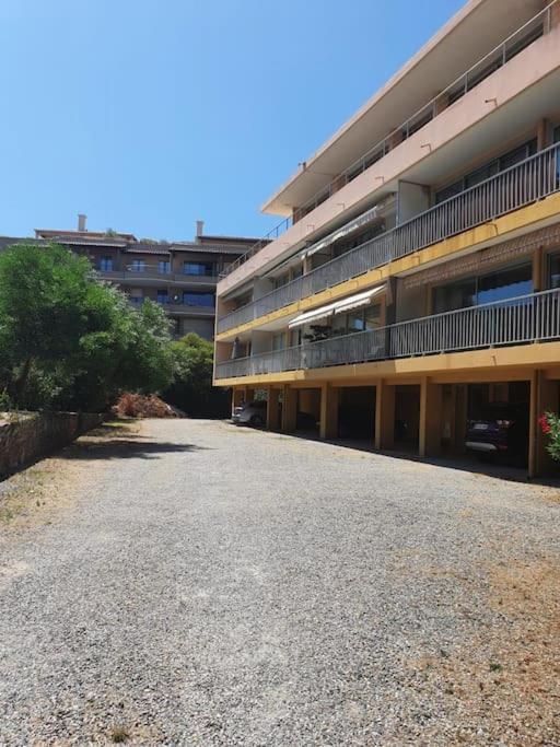 Spacious Marina & See View Appartment Cavalaire-sur-Mer Exterior foto